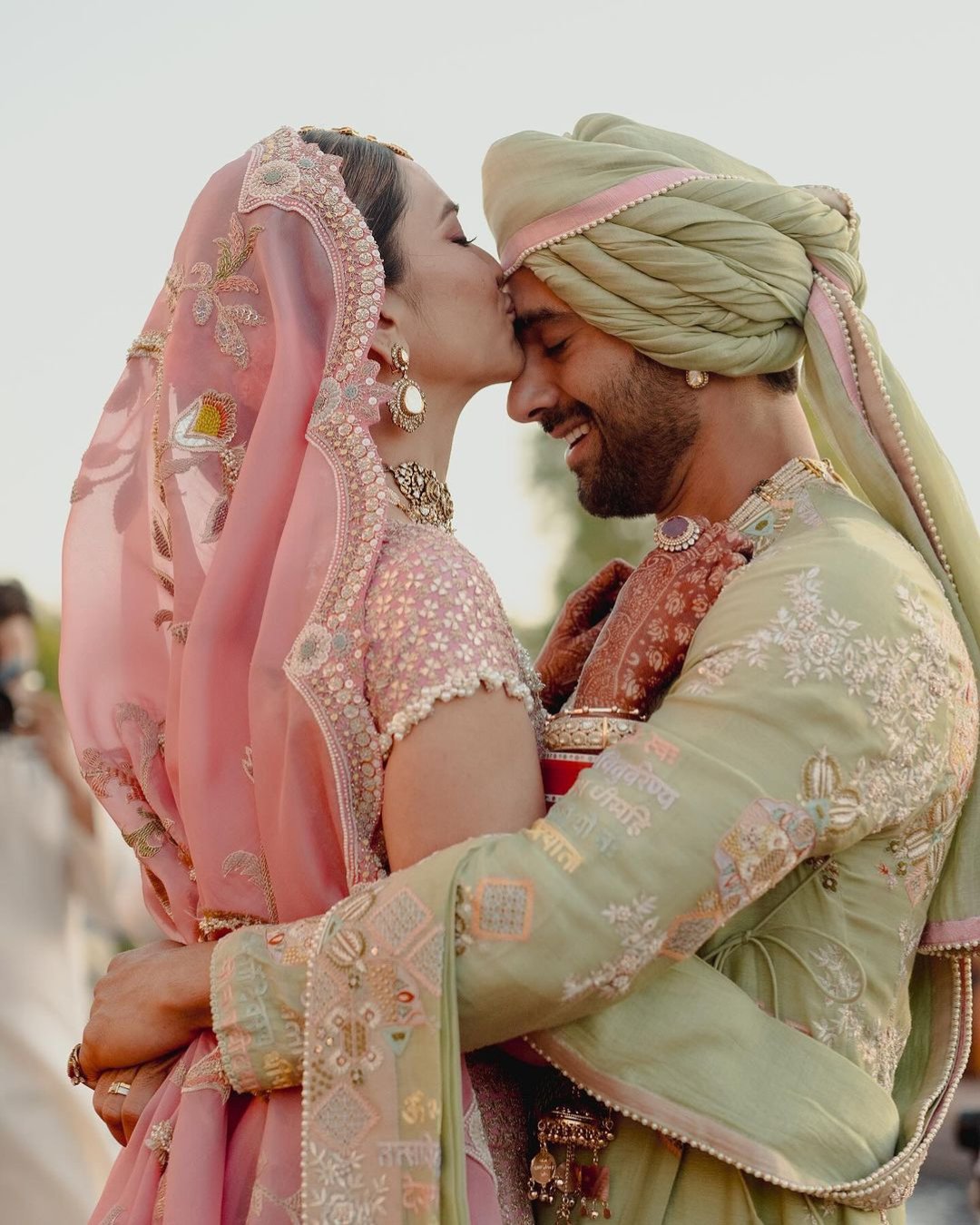 PICS: Newlywed Kriti Kharbanda's Beautiful Pink Embellished Lehenga Redefining Bridal Trends in 2024
