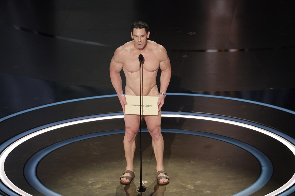 ohn Cena Goes Nude To Present Best Costume Awards At Oscars 2024